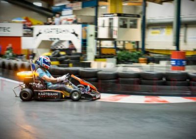 Dirk Müller fährt ein Paar Runden auf der Kartbahn Fimmelsberg